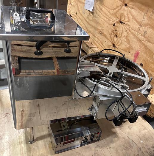 Used Used JDA Stainless Steel Table-Top Electronic Tablet/Capsule Counter, Model PL7