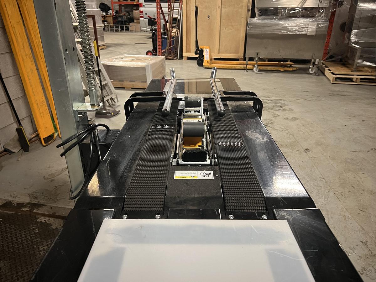Used Used Eastey Top and Bottom Tape Sealer, Model BB-2T