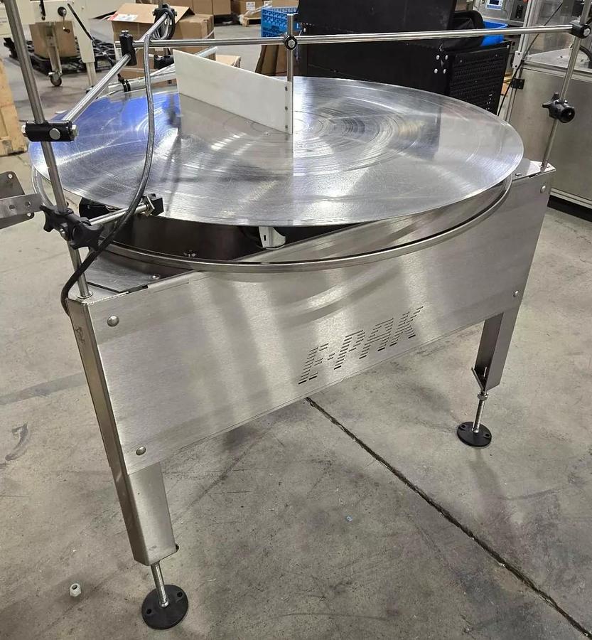 Used Used E-PAK 40” Stainless Steel Accumulating/Feeding Table