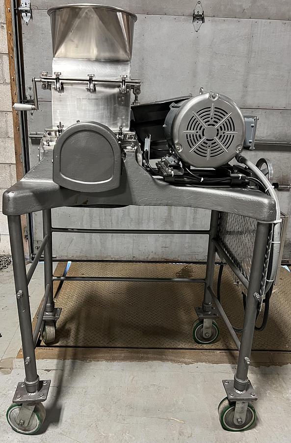 Used Used Fitzpatrick Size Reduction Fitzmill, Model DAS06