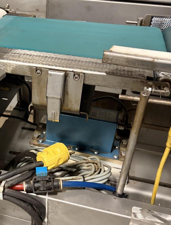 Used Used LOMA Inline Check Weigher, Model AS1500
