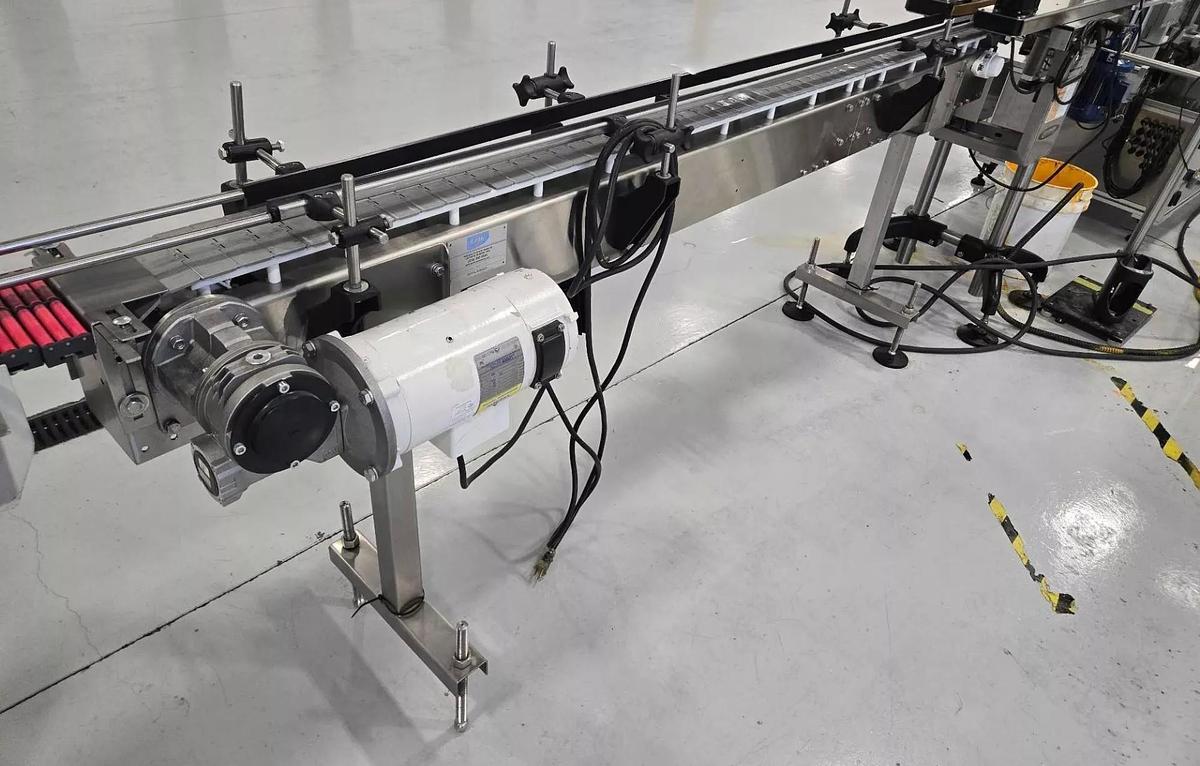 Used Used E-PAK 7-1/2’ Long Stainless Steel Motorized Conveyor