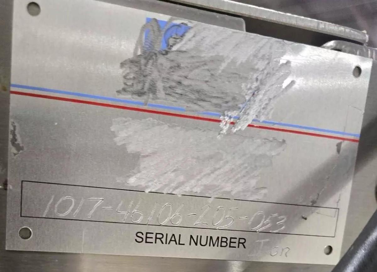 Used Used E-PAK 40” Stainless Steel Accumulating/Feeding Table