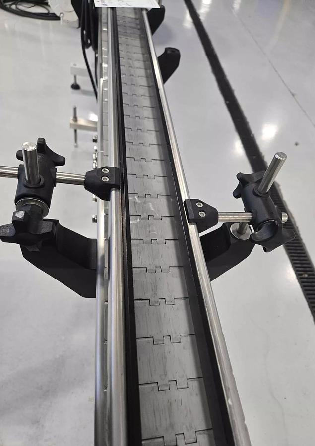 Used Used E-PAK 7-1/2’ Long Stainless Steel Motorized Conveyor