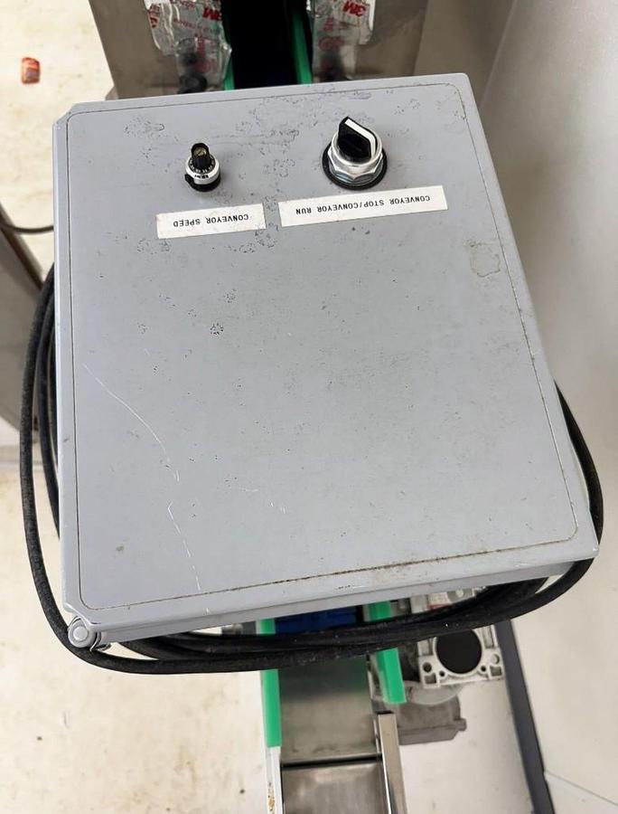 Used Used Shangai Yiman Shrink Sleeve Labeling Machine