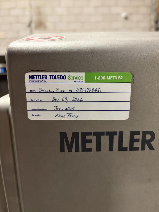 Used Mettler Toledo Signature Touch