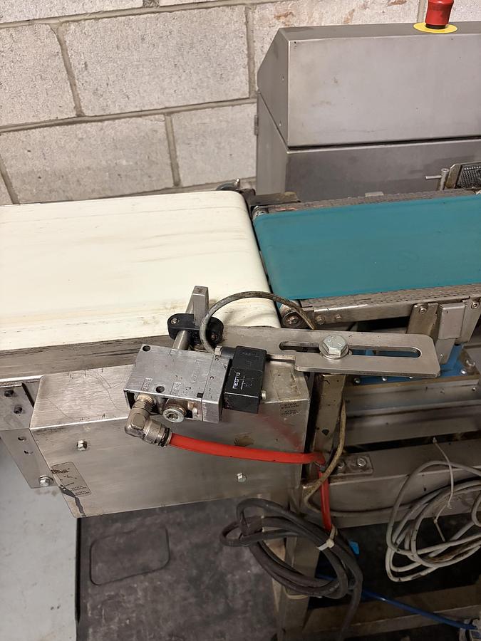 Used Used LOMA Inline Check Weigher, Model AS1500
