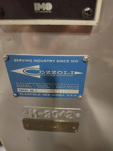 Used Used Stainless Steel Accumulating Table