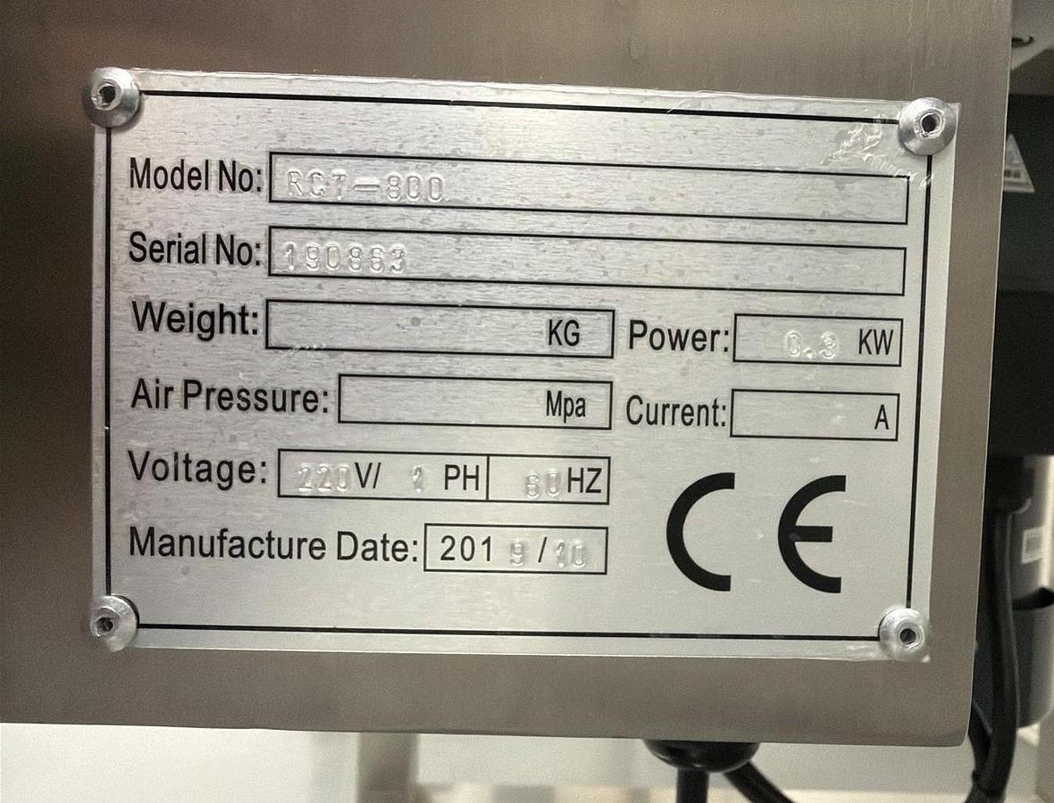 Used Used 32” Stainless Steel Feeding/Accumulating Table, Model RCT-800