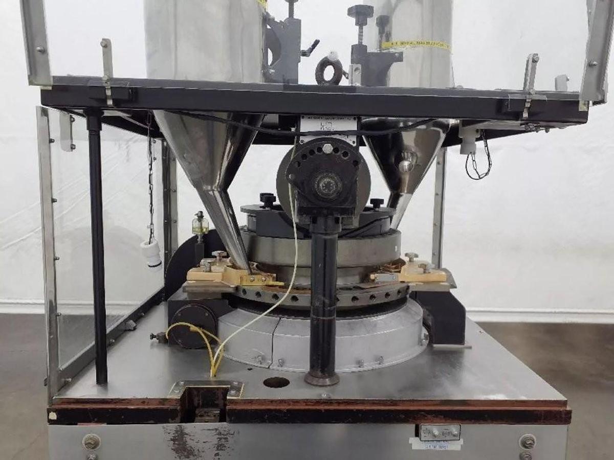 Used Used Manesty 35 Station Double Sided Rotary Tablet Press, Model BB4-35