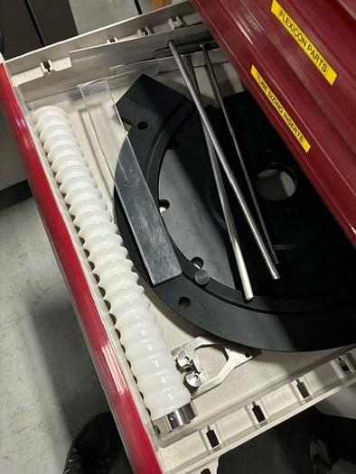 Used Used Flexicon Aseptic Liquid Vial Filling, Stoppering and Crimp Capping System, Model FMB-200