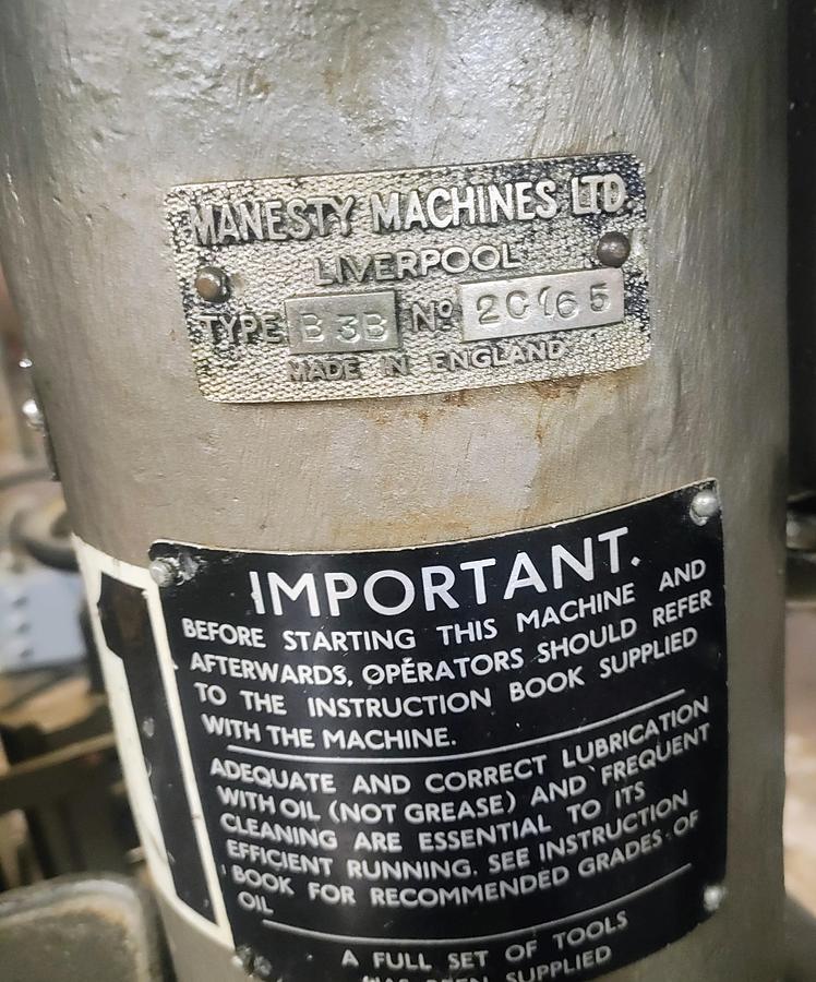 Used Used Manesty B3B - 16 Station Rotary Tablet Press