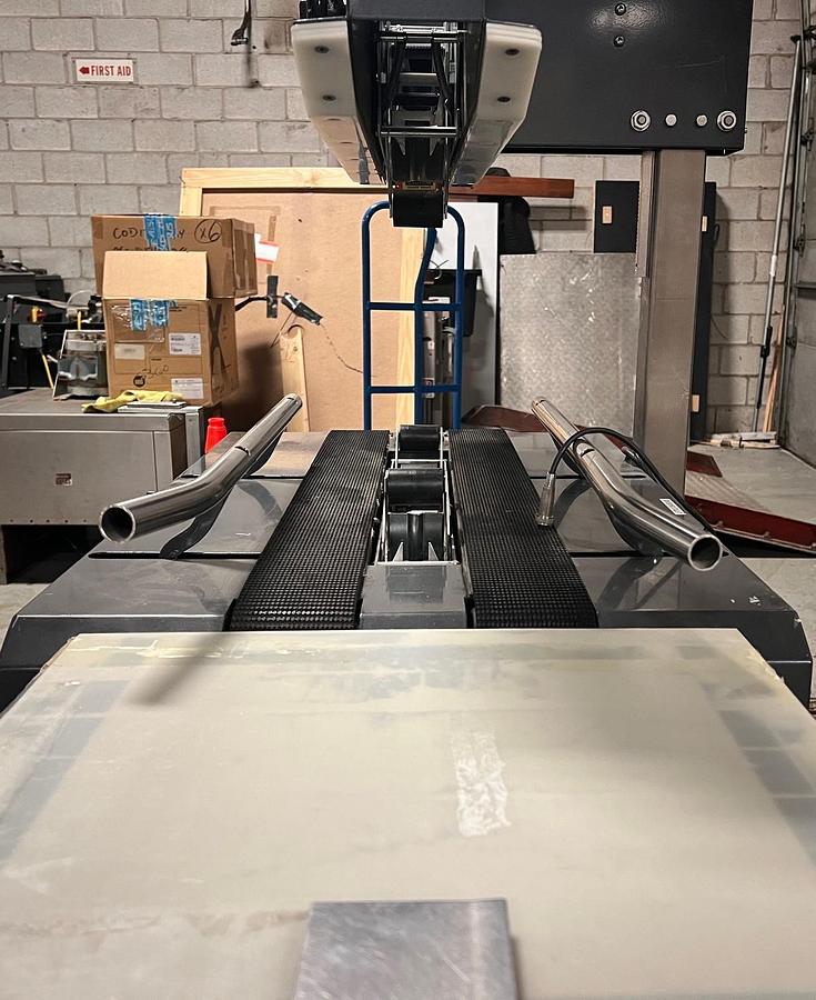 Used Used Loveshaw – Little David Top and Bottom Tape Sealer, Model LD10