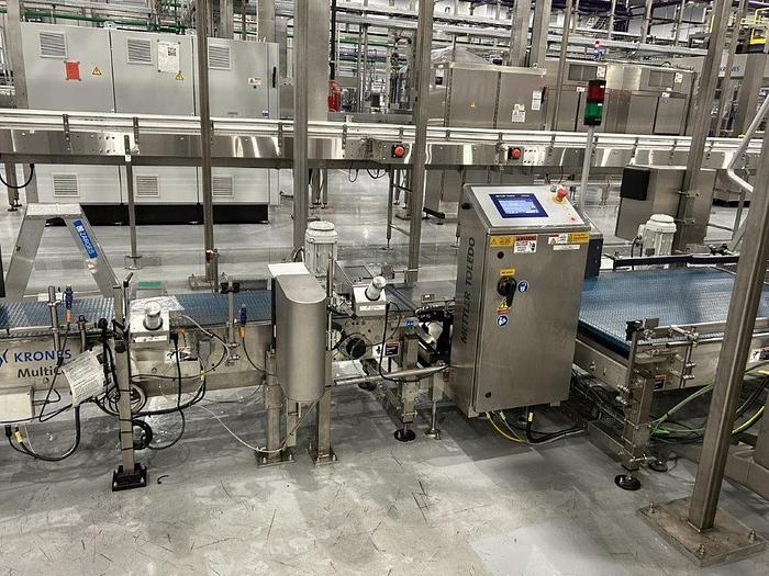 Used Used High Speed Liquid Filling and Packaging Line