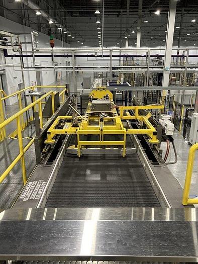 Used Used High Speed Liquid Filling and Packaging Line