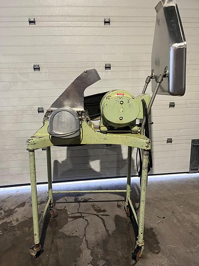 Used Used Fitzpatrick Size Reduction Mill