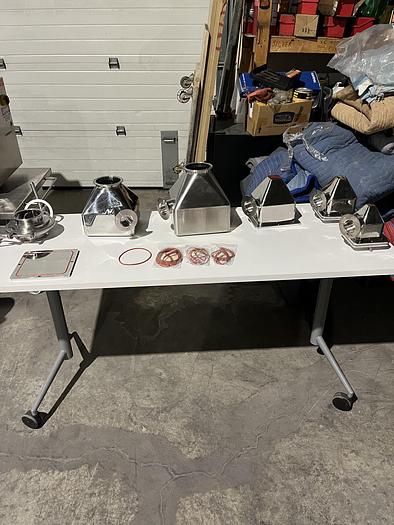 Used Used Table-Top Tote Blender