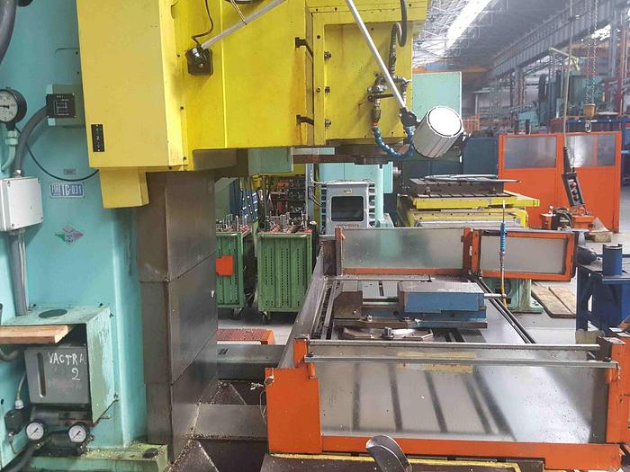 Usato FRESATRICE VERTICALE RAMBAUDI RAM-MATIC 601 CNC