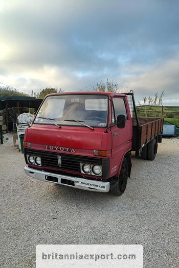Used 1980 Toyota Dyna BU30 300 6 tyres 5 ton truck.