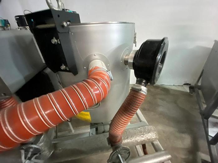 Used 2000 Piovan DS406 Desiccant Dryer System