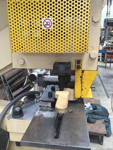 Usato PUNZONATRICE OMS MOD. PNZ 60 T