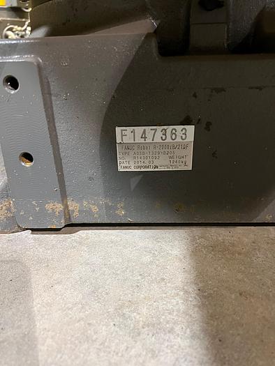 Used FANUC R2000iB/210F WITH R30iA CONTROLLER, CLEANED AND TESTED