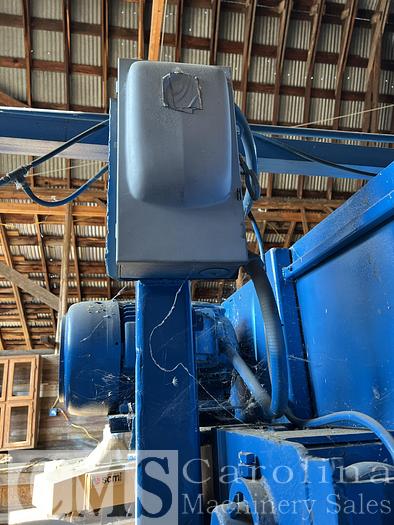 Used Unknown 4 head resaw