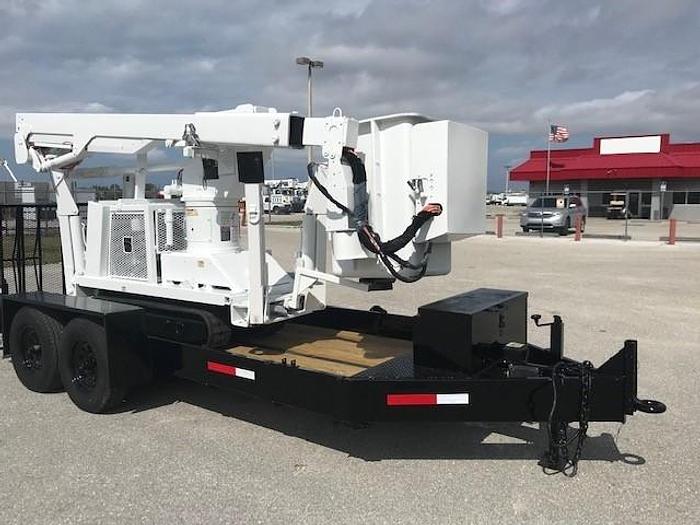 Used 2008 Versalift SST40EIH 45ft Backyard Bucket Crawler - C31650