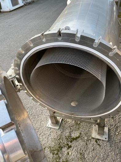 Used Brighton Corp. 110 Gallon Filter Tank