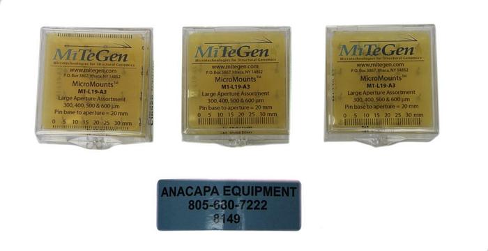 Used MiTeGen M1-L19-A3, MicroMounts Aperture Assortment 300-600µ​m Lot of 3 (8149)W