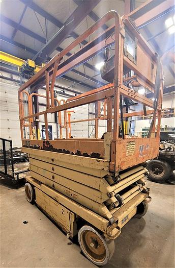 Used 2001 JLG 2646E2