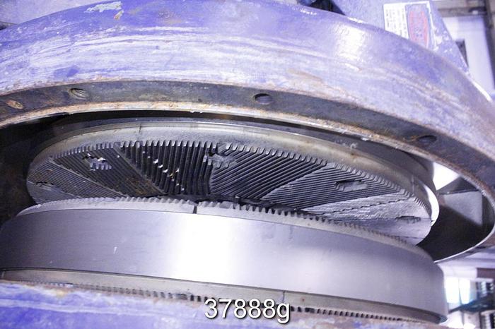 Used Andritz 34TFIII Refiner with 1000 HP Motor #37888