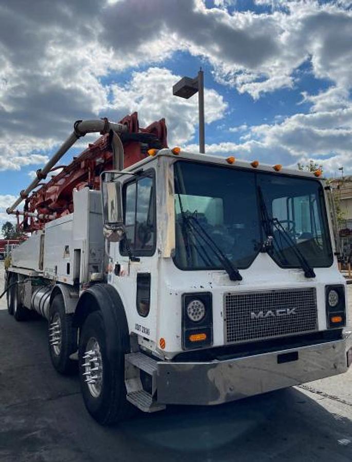 Used 2007 putzmeister 47z