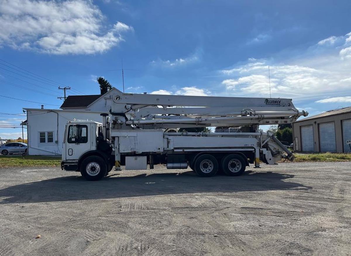 Used 2007 38m alliance