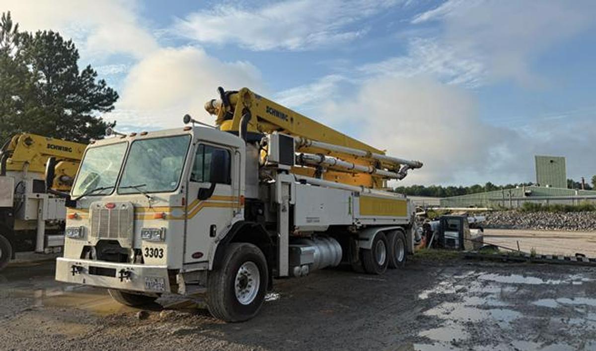 Used 2014 Schwing S32x
