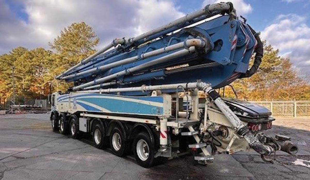 Used 2022 samsumg junjin 56m