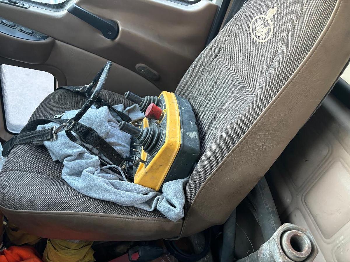 Used 2007 Schwing 4000