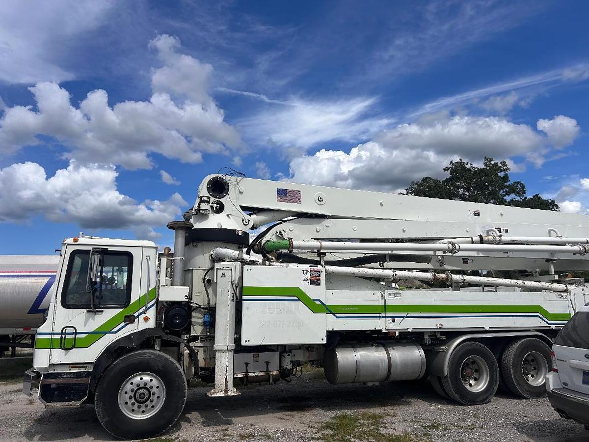 Used 2003 Schwing KVM 39 BPL 2525-5
