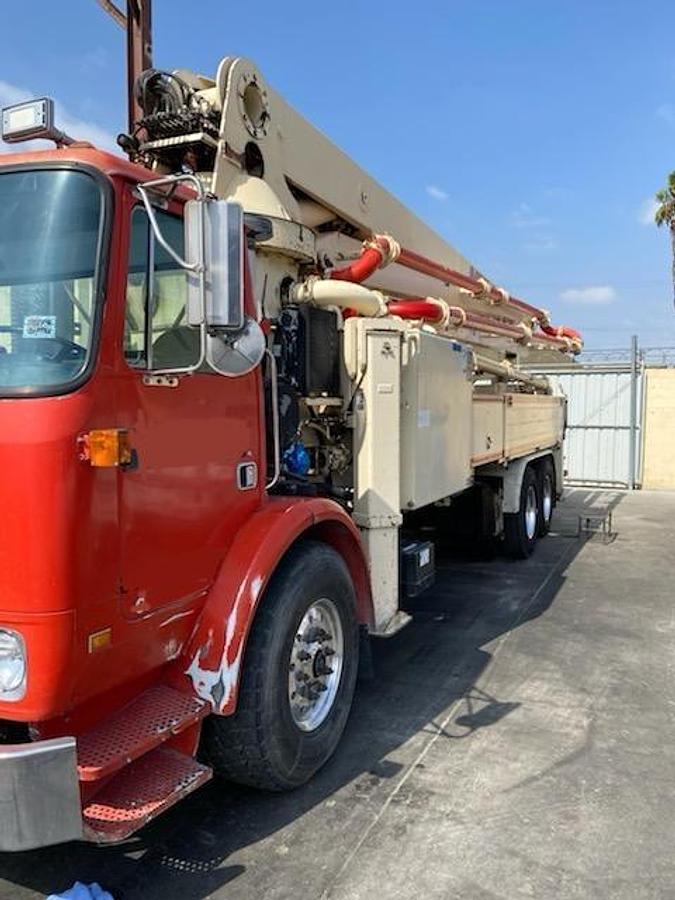 Used 1998 Schwing 1200 XL