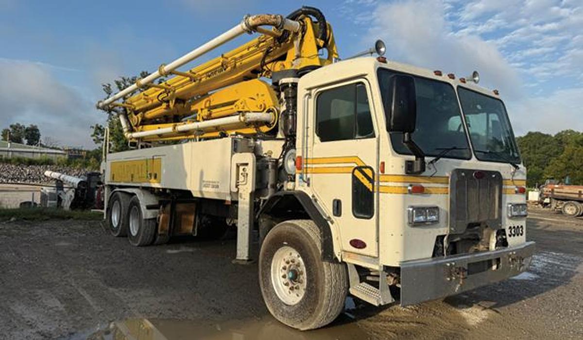 Used 2014 Schwing S32x