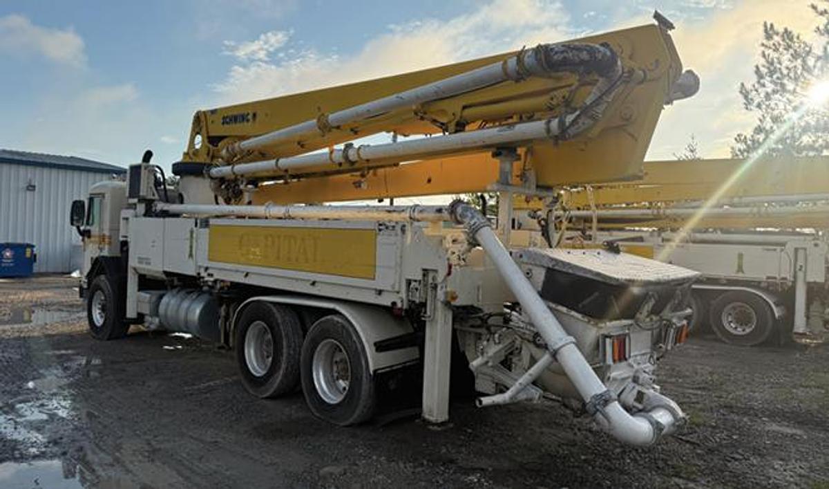 Used 2014 Schwing S32x