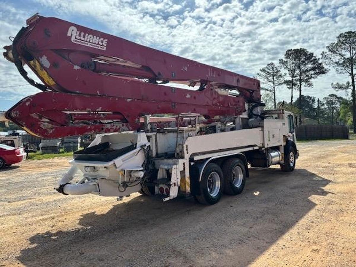 Used 2007 Alliance 37m