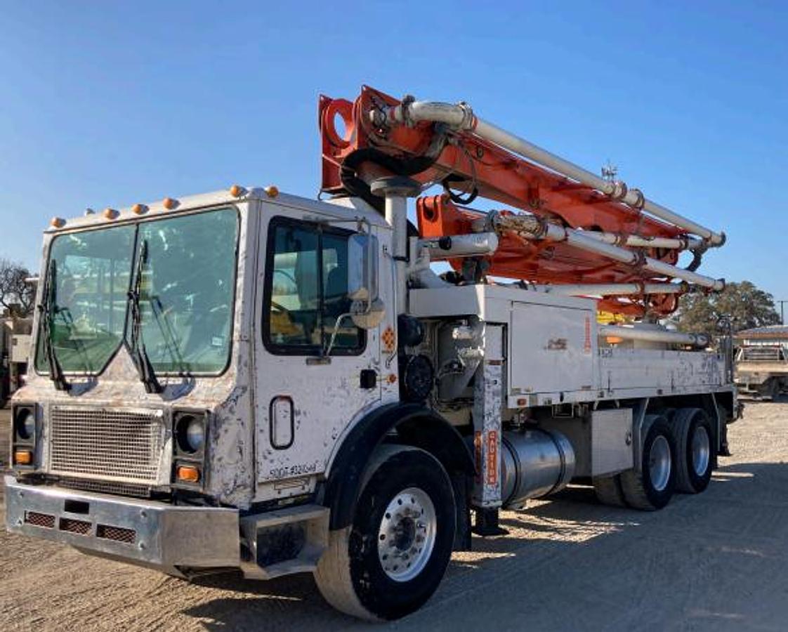 Used 2007 putzmeister 28m