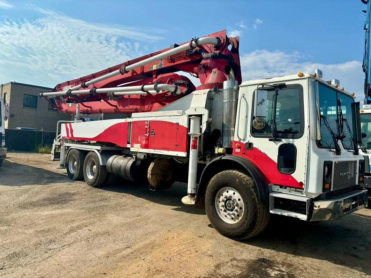 Used 2005 38m concord