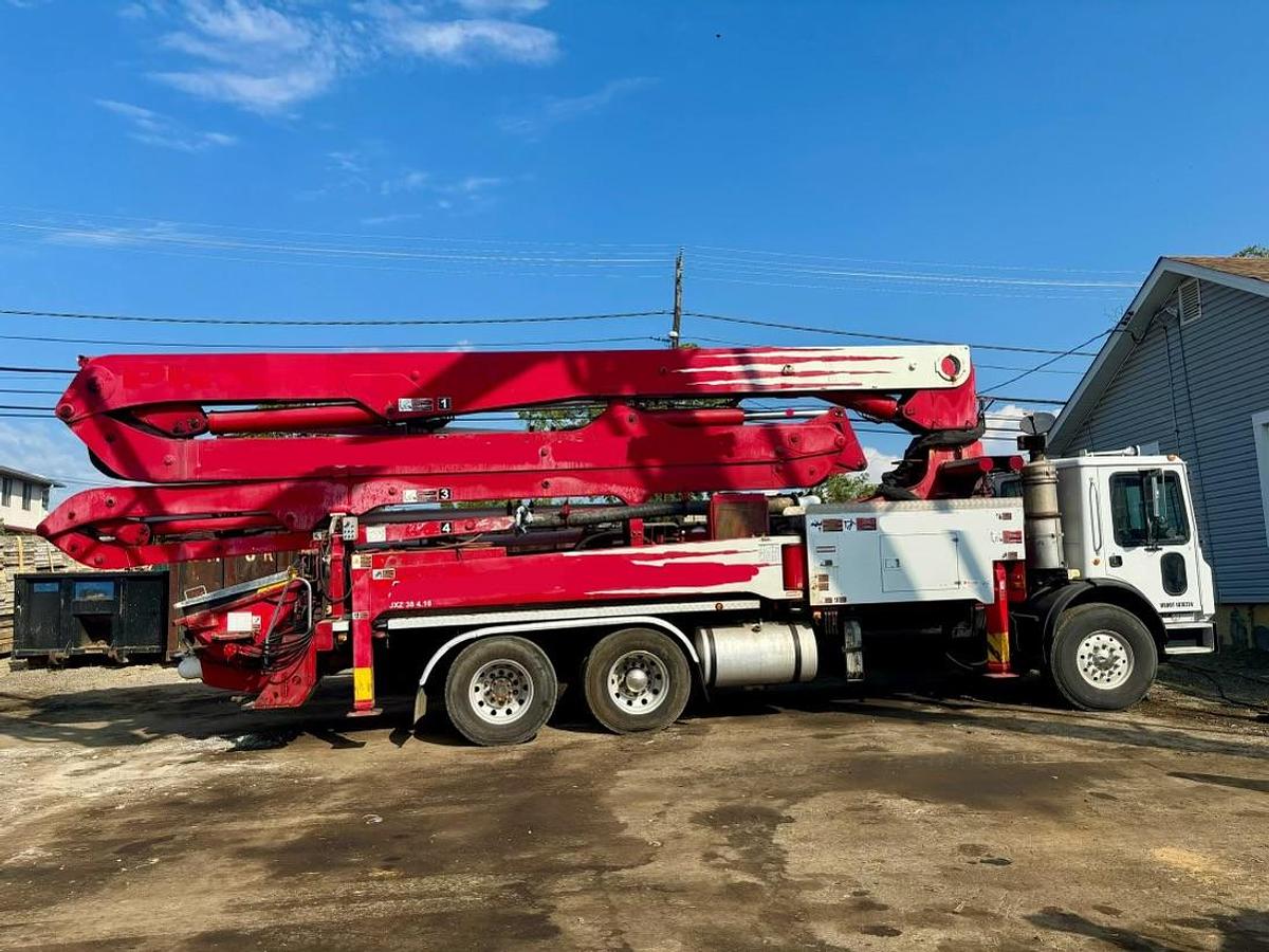 Used 2010 38m alliance