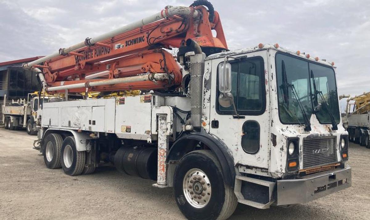 Used 2005 schwing 34x