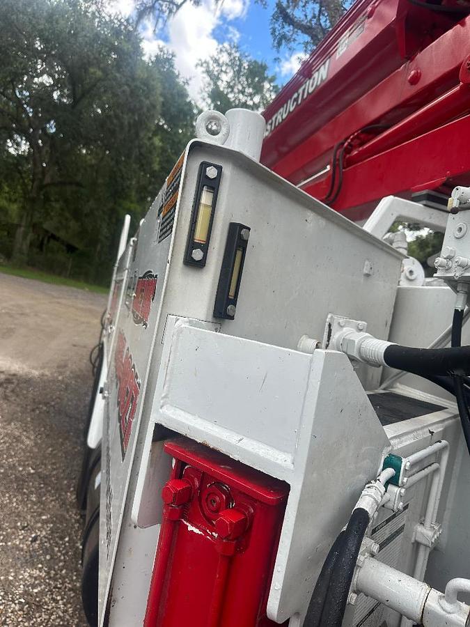 Used 2009 Schwing 28m