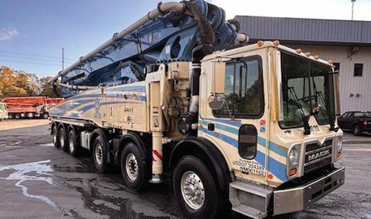Used 2022 samsumg junjin 56m