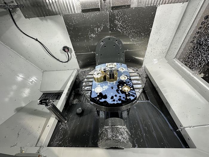 Used 2022 HAAS UMC-1000 5-Axis 15,000 RPM Machining Center
