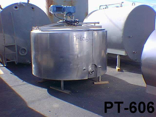 Usado 500 GALLON PROCESSOR TANK.  CE HOWARD MODEL 4649A SERIAL 6077